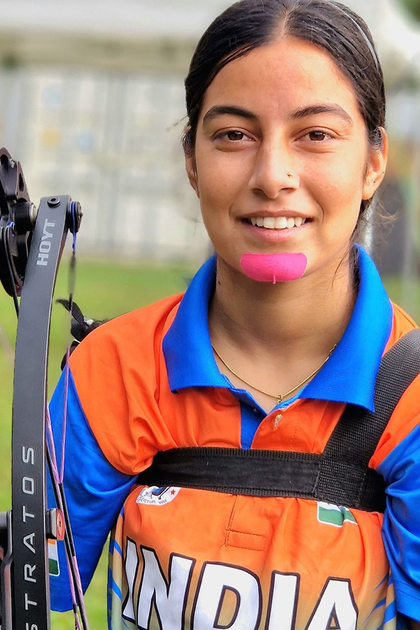 Paralympics Bronze Medalist Sheetal Devi Photos Viral Inspiring Story4