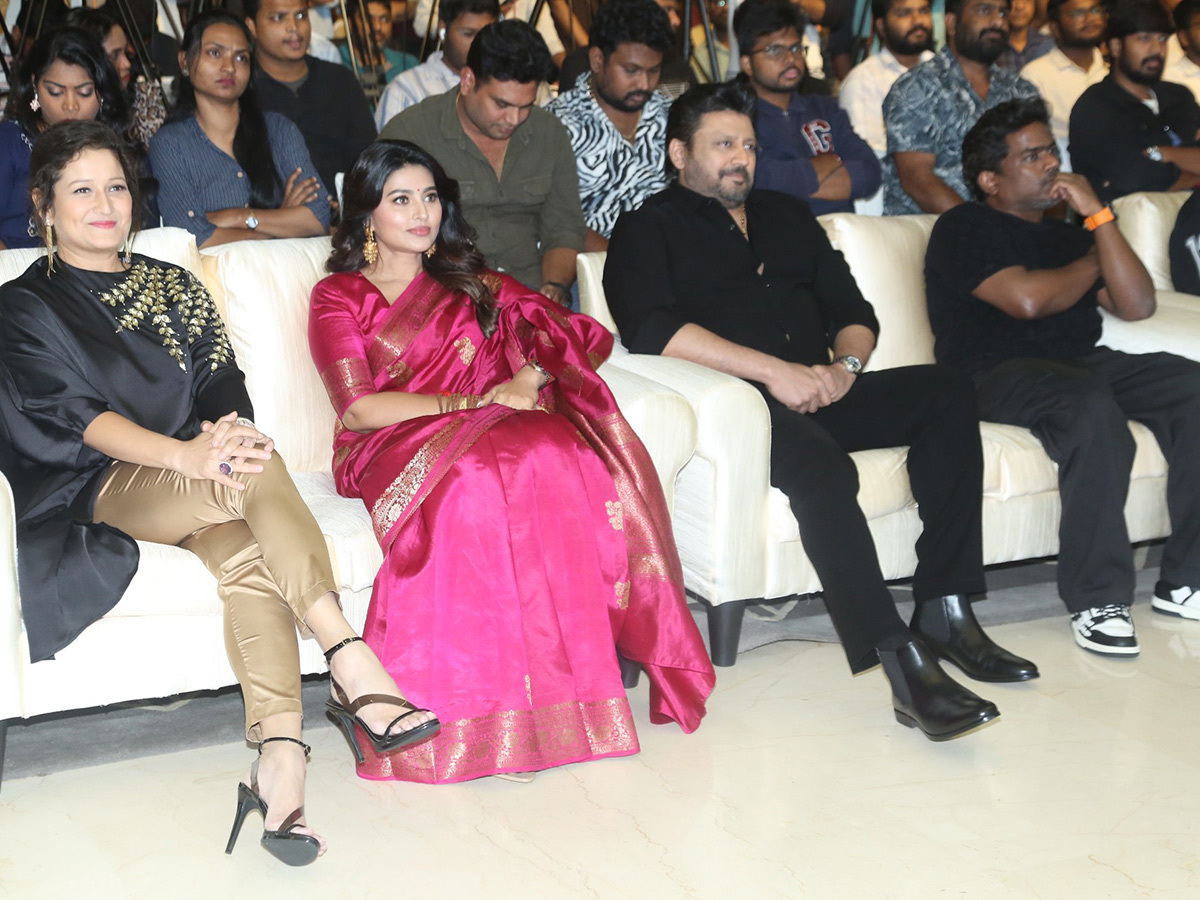 Thalapathy Vijay Ghost Movie Pre Release Event31