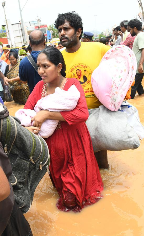 vijayawada floods 2024 photos17