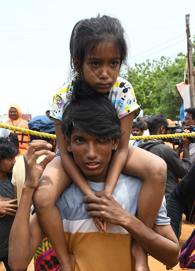 vijayawada floods 2024 photos20