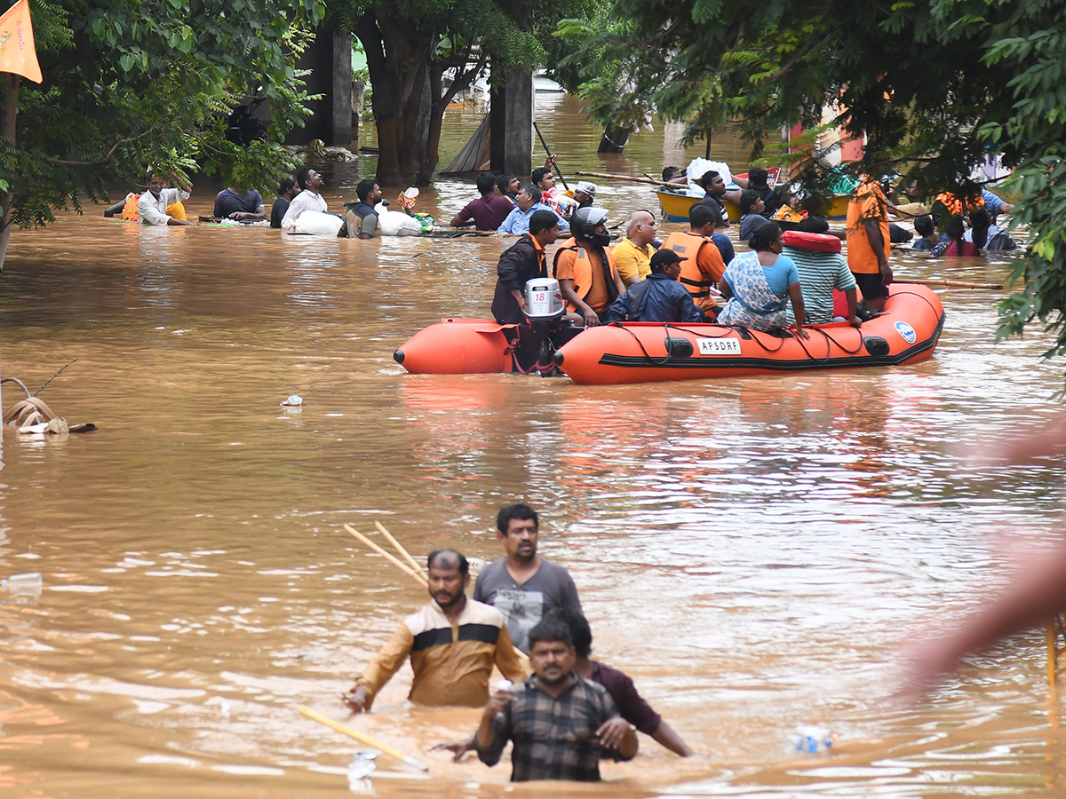 vijayawada floods 2024 photos4