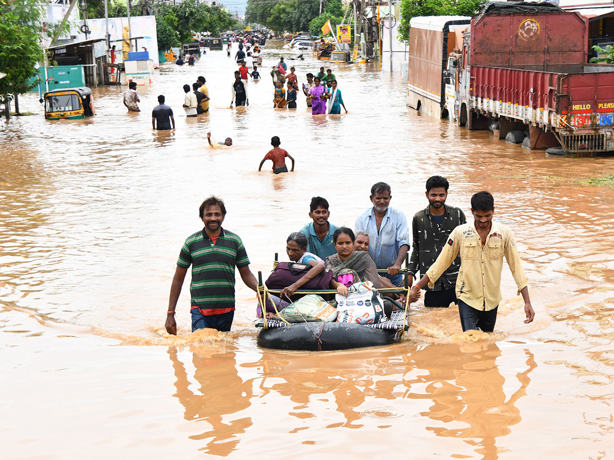 vijayawada floods 2024 photos56