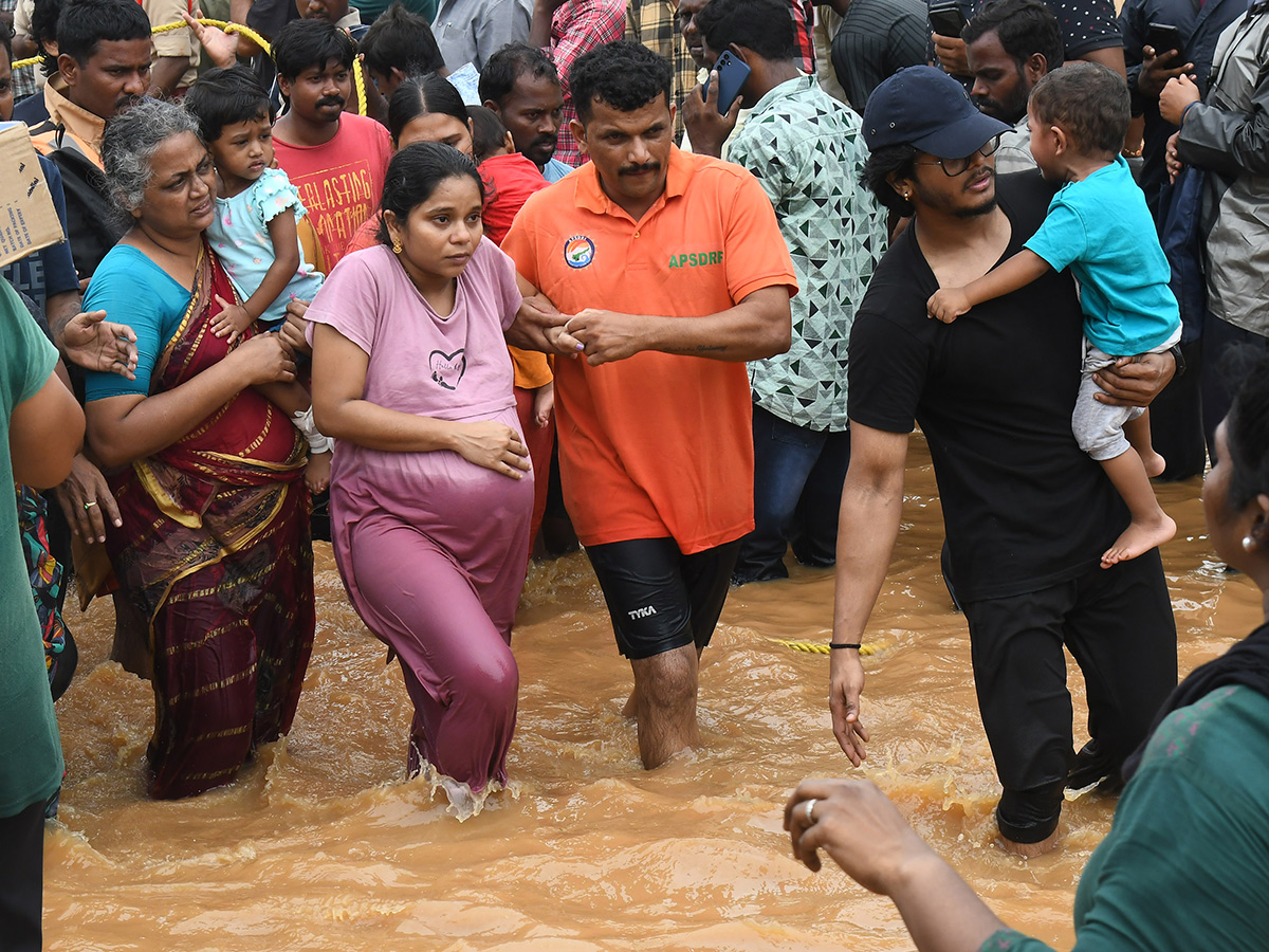 vijayawada floods 2024 photos6