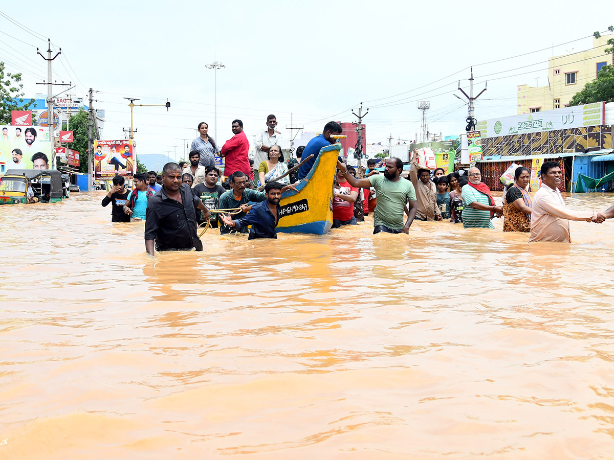 vijayawada floods 2024 photos8