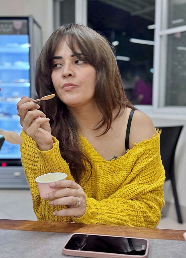 Actress Anasuya Bharadwaj Trendy Photos7