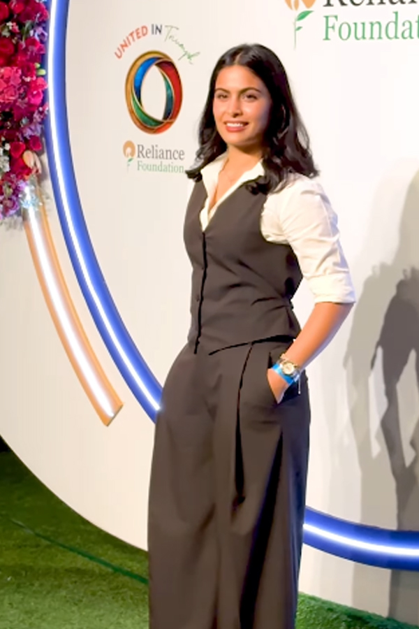 Paris Olympics Medal Winners At Ambanis Residence Photos Viral9