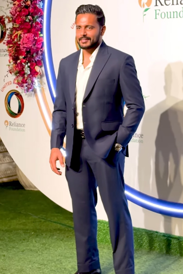 Paris Olympics Medal Winners At Ambanis Residence Photos Viral10
