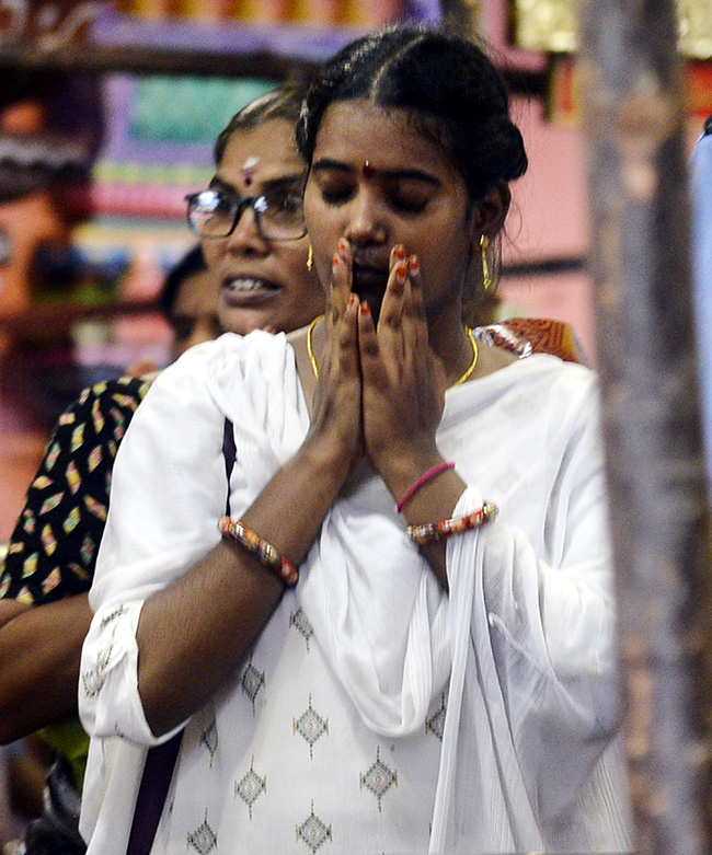 Devotees Huge Rush at Indrakeeladri Durga Devi Temple 15