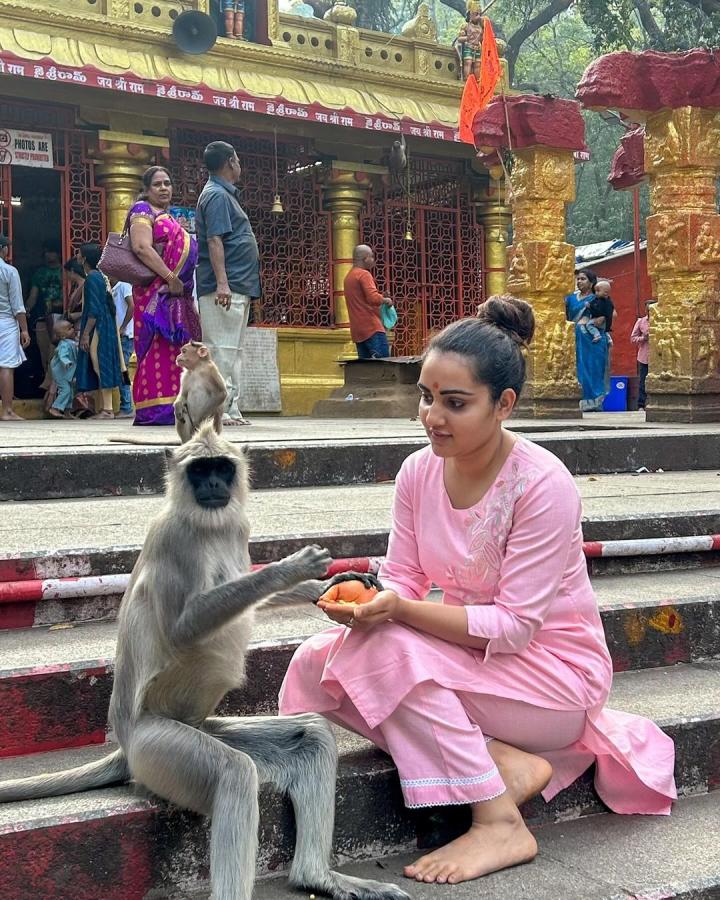Actress sonia singh visits Tirumala Tirupati Devasthanam photos viral10