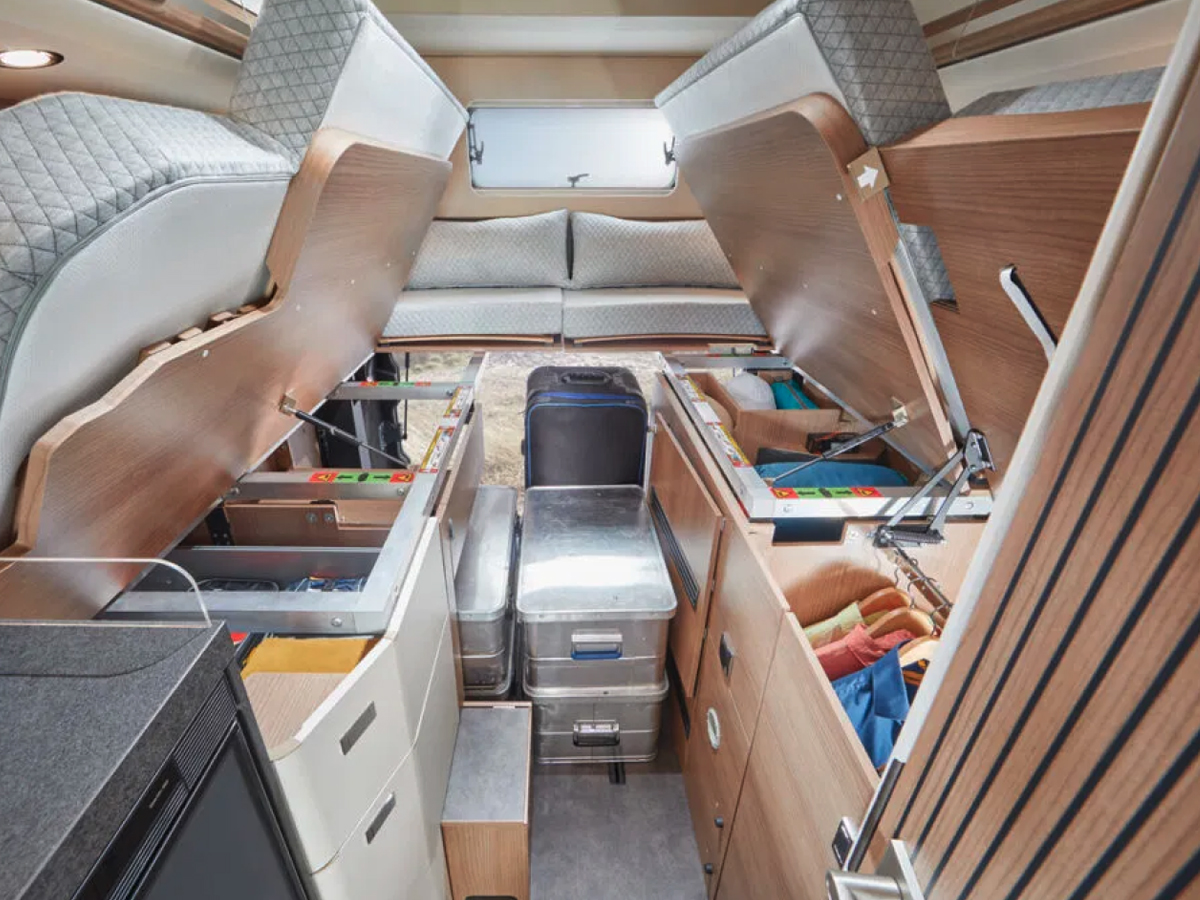 Mercedes Sprinter Motorhome Van Photos24