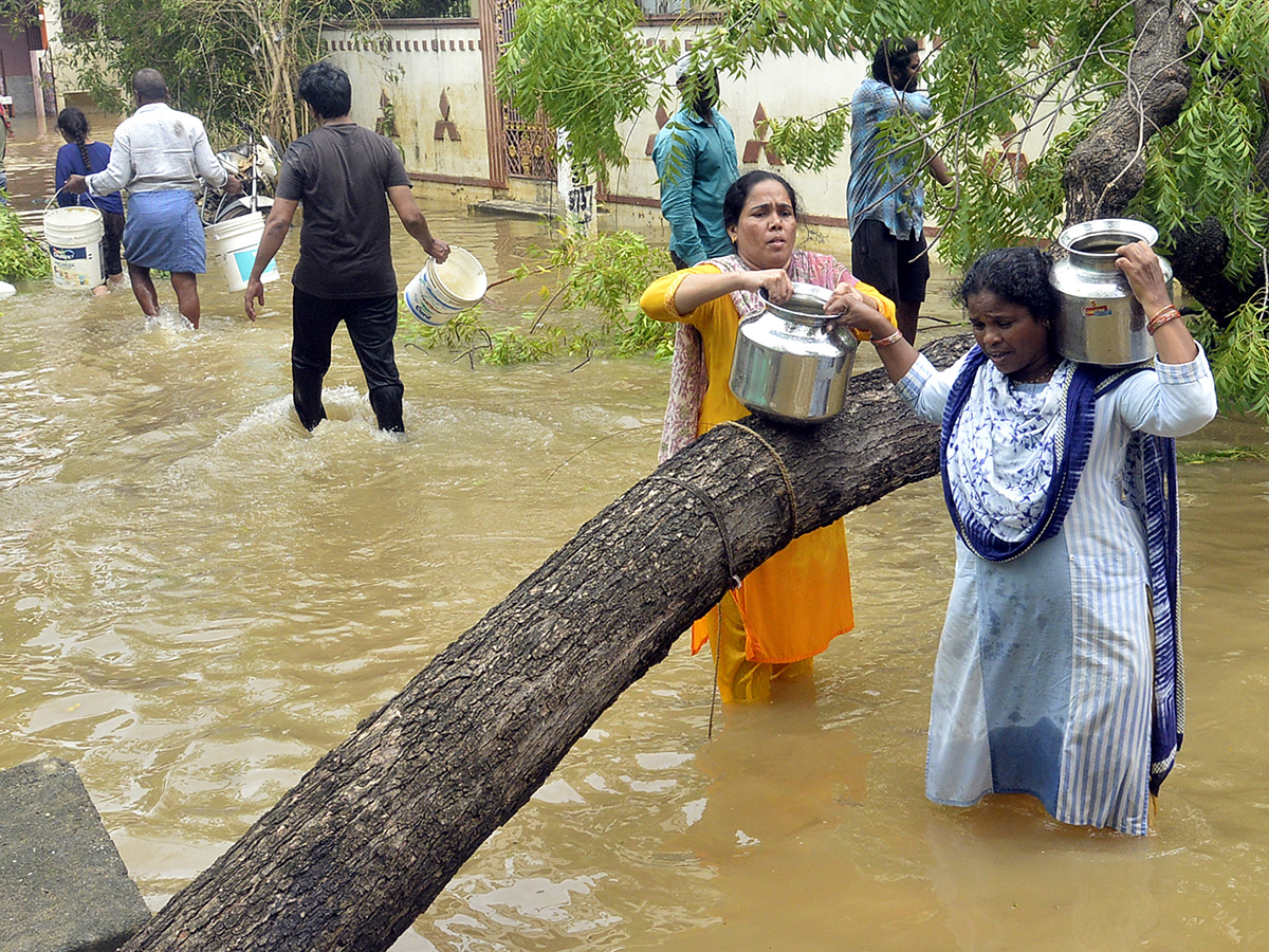 Vijayawada floods 2024 photos3