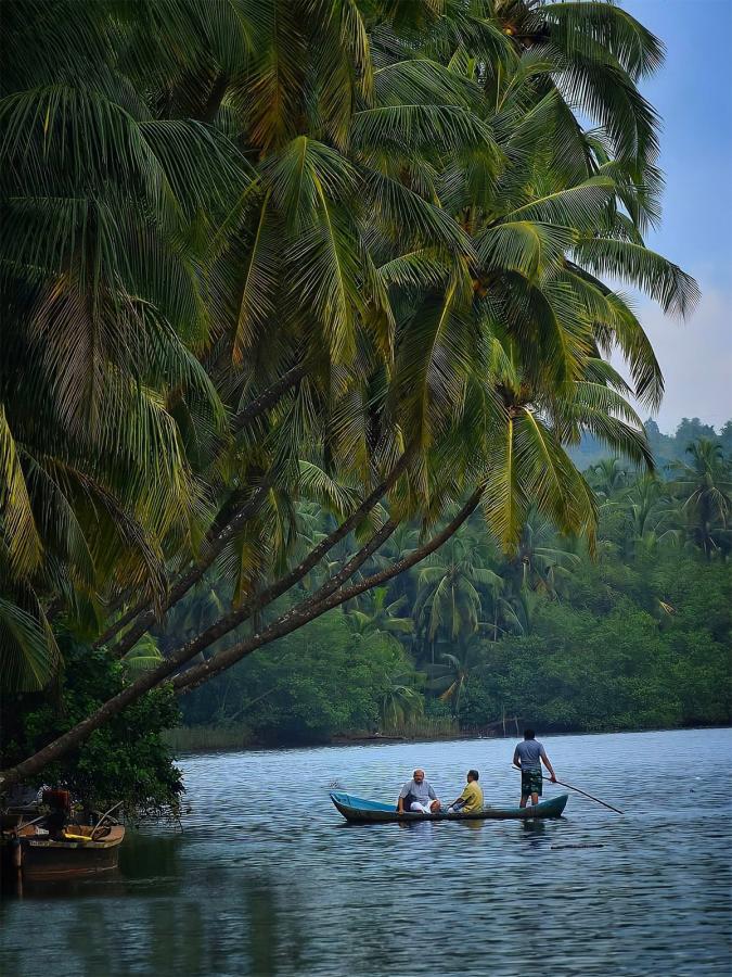 Pre Wedding Photoshoot Location at Udupi4