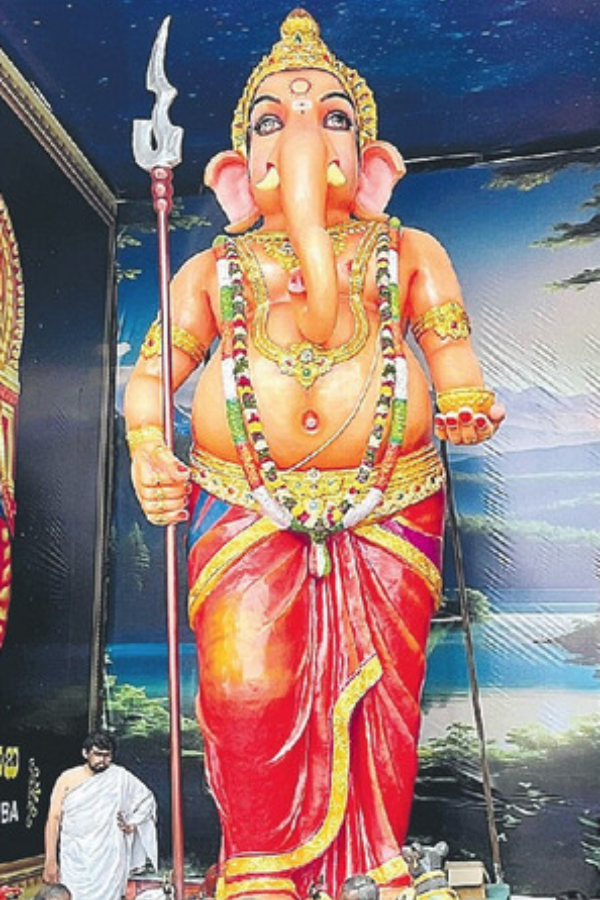 Lord Ganesh Idols In Different States Photos Viral3