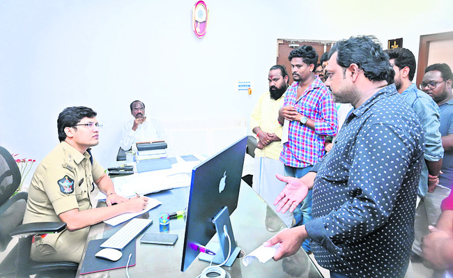 ఏలూరులో కాల్‌మనీ కలకలం 1