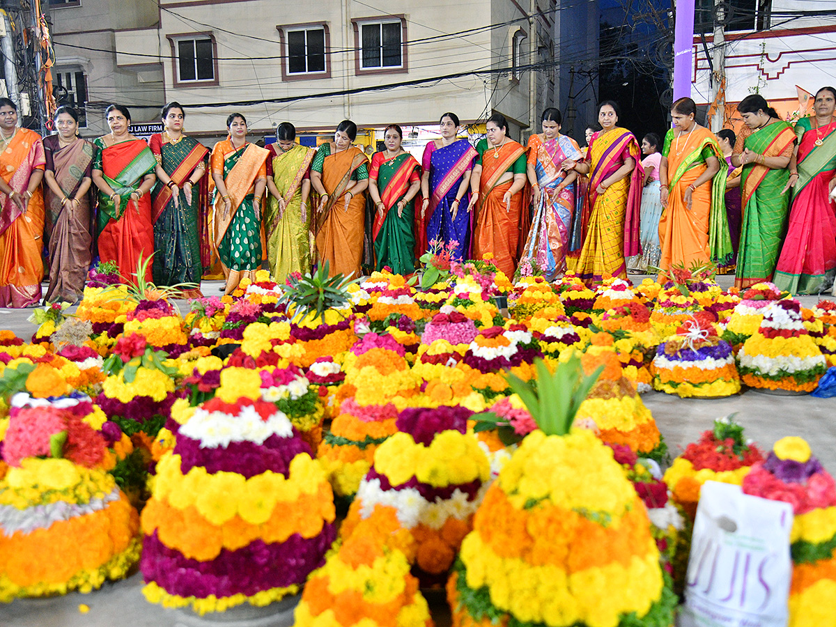 Bathukamma Festival 2024 Begins at Kukatpally13