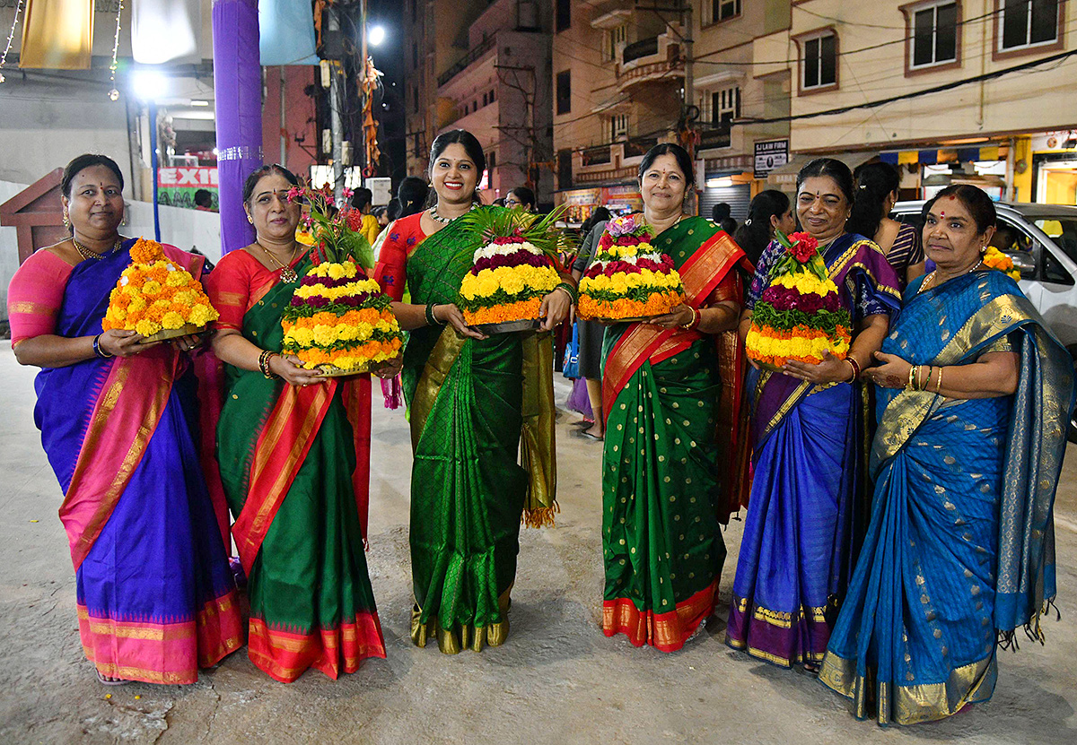 Bathukamma Festival 2024 Begins at Kukatpally2