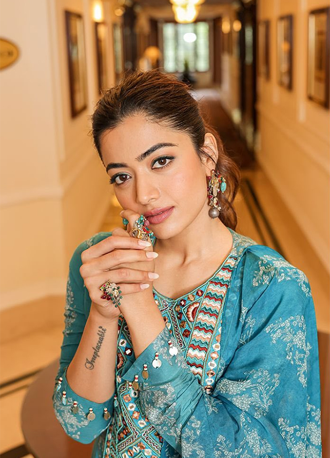 Dussehra 2024: Festive Vibes Were Immaculate With Rashmika Mandanna Ethnic Wear9