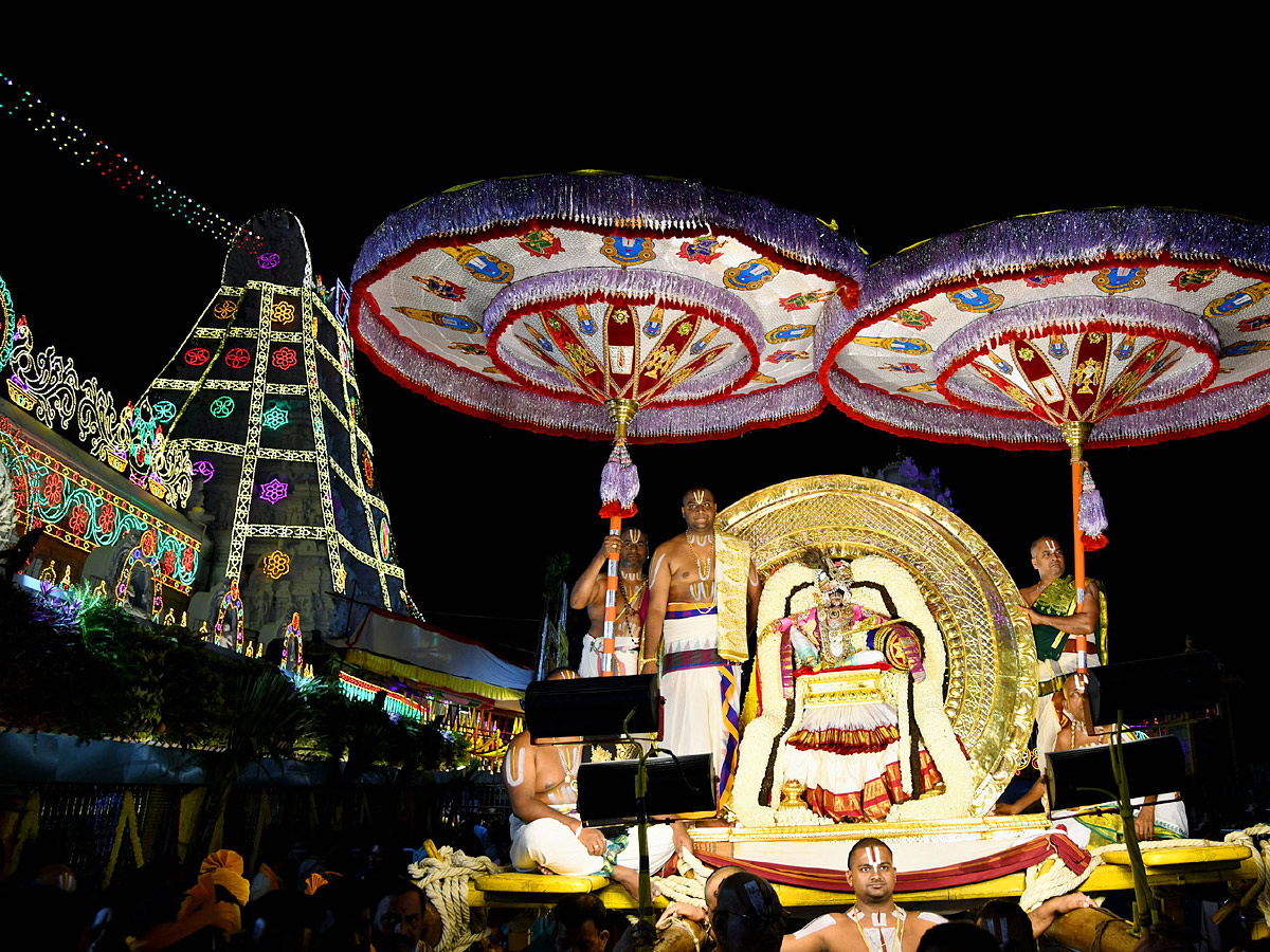 Lord Venkateswara appears on Chandraprabha Vahanam At Tirumala Salakatla Brahmotsavam 2024 Photos10