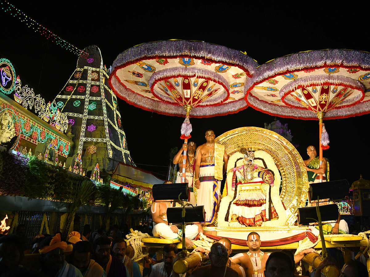 Lord Venkateswara appears on Chandraprabha Vahanam At Tirumala Salakatla Brahmotsavam 2024 Photos11