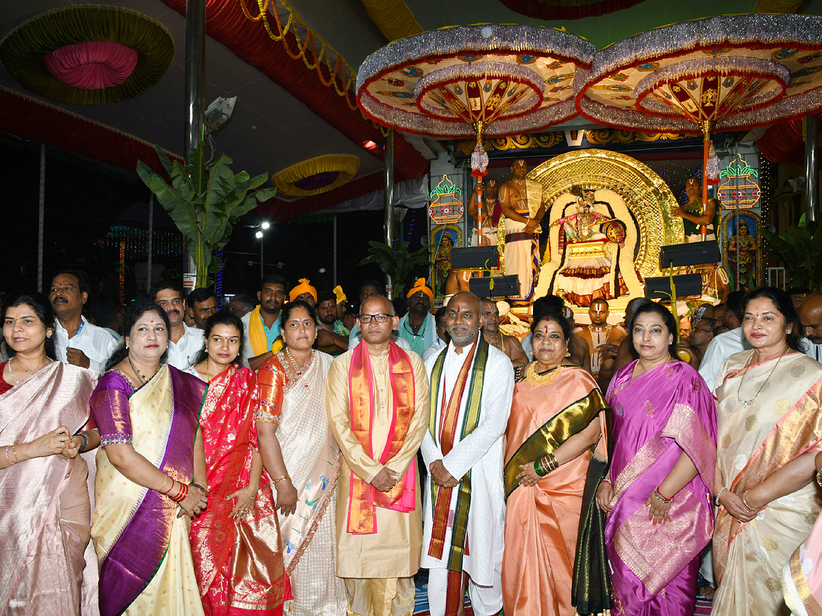 Lord Venkateswara appears on Chandraprabha Vahanam At Tirumala Salakatla Brahmotsavam 2024 Photos4