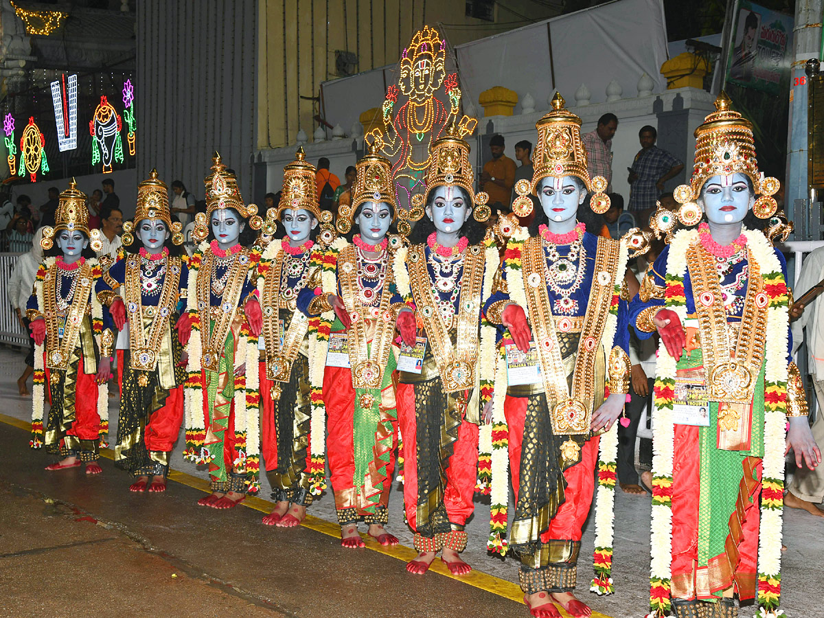 Sri Venkateswara Swamy Rathotsavam at Tirumala Temple Photos14