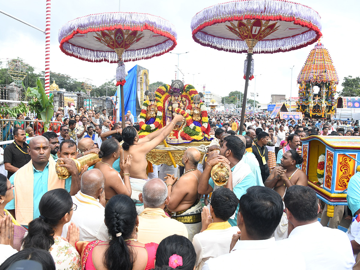dussehra brahmotsavam in tirumala photos6