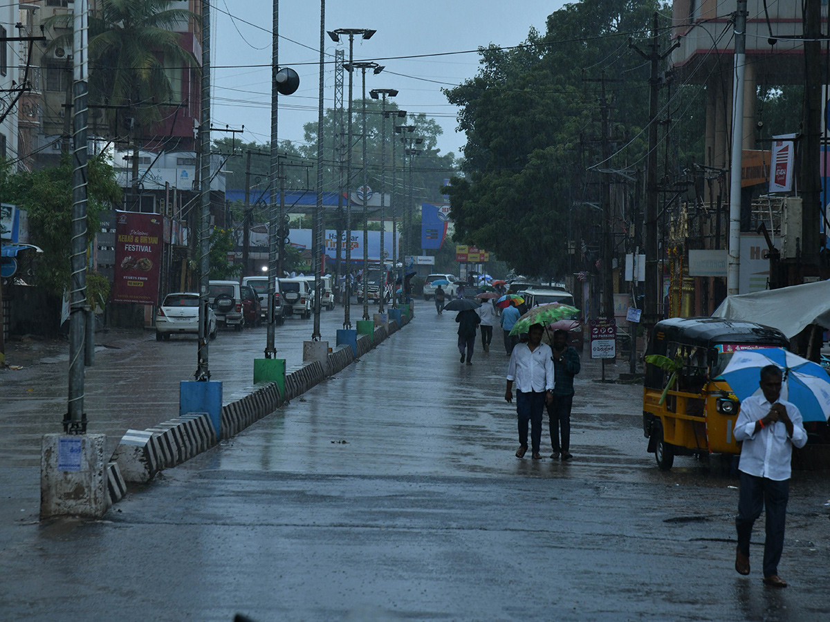 Heavy Rains in Nellore District Today16