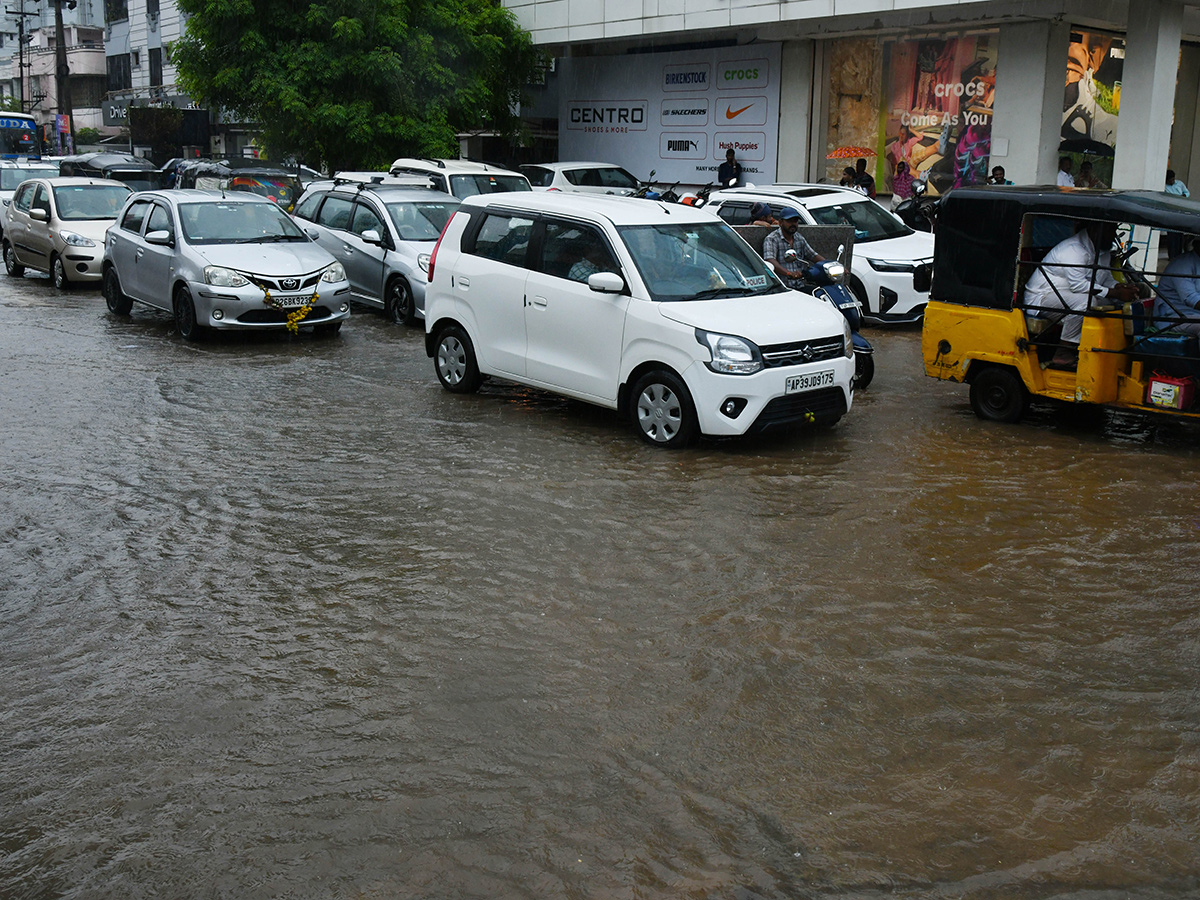 Heavy Rains in Nellore District Today20