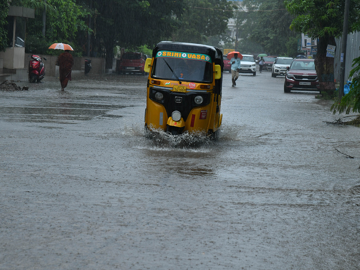 Heavy Rains in Nellore District Today3