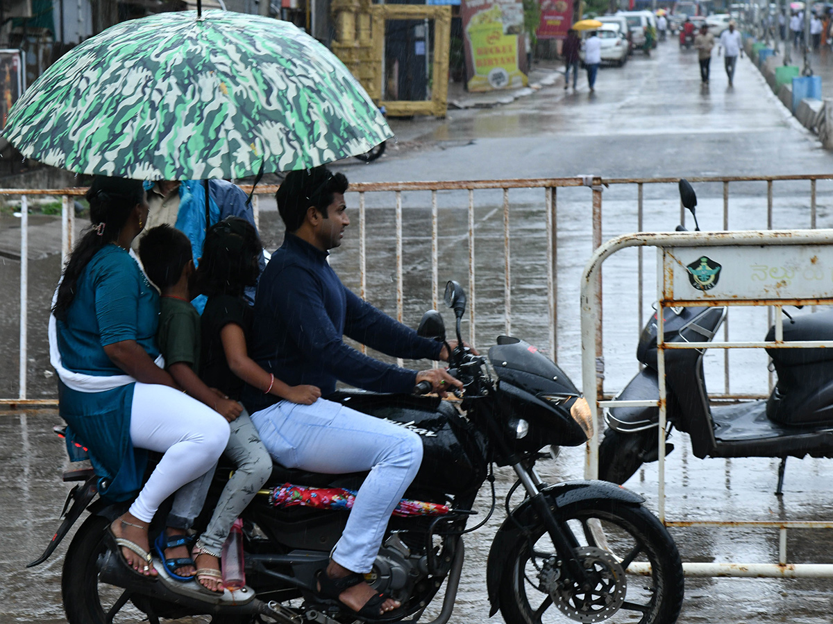 Heavy Rains in Nellore District Today29