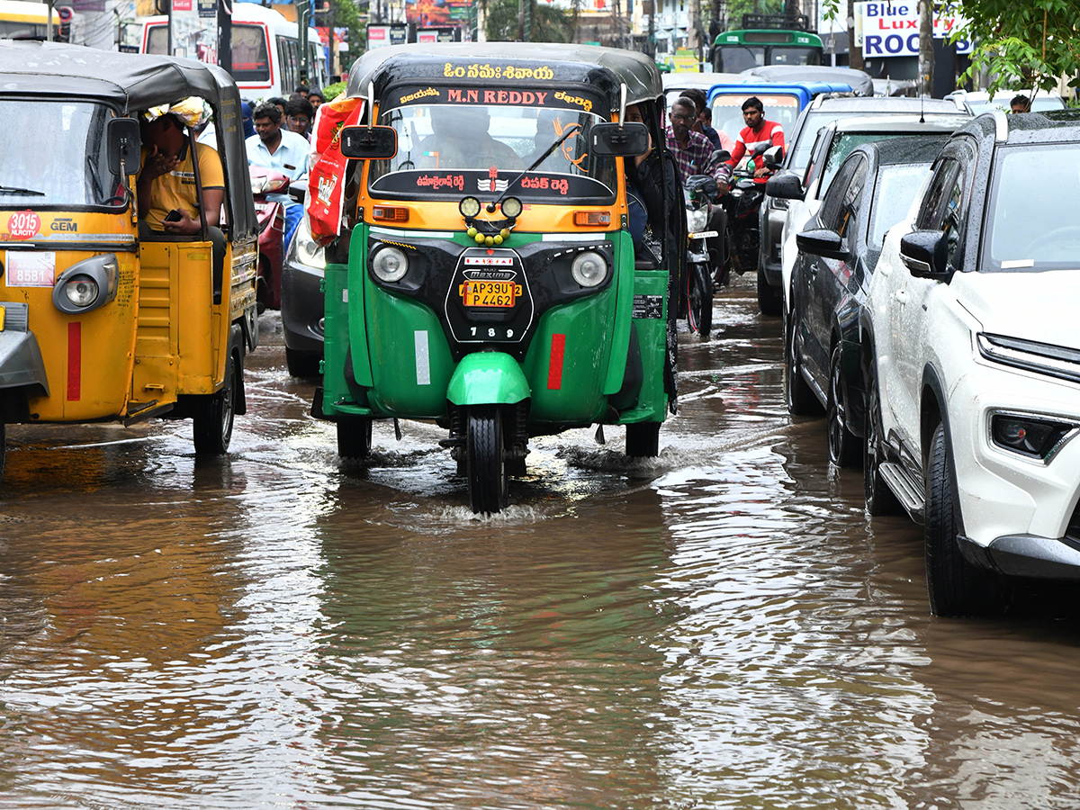 Heavy Rains in Nellore District Today38