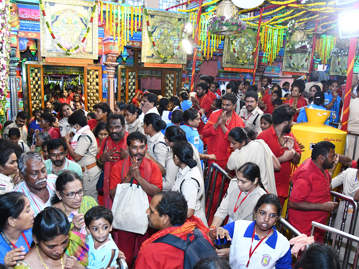 Sri Kanakadurga Devi Temple Vijayawada Photos2