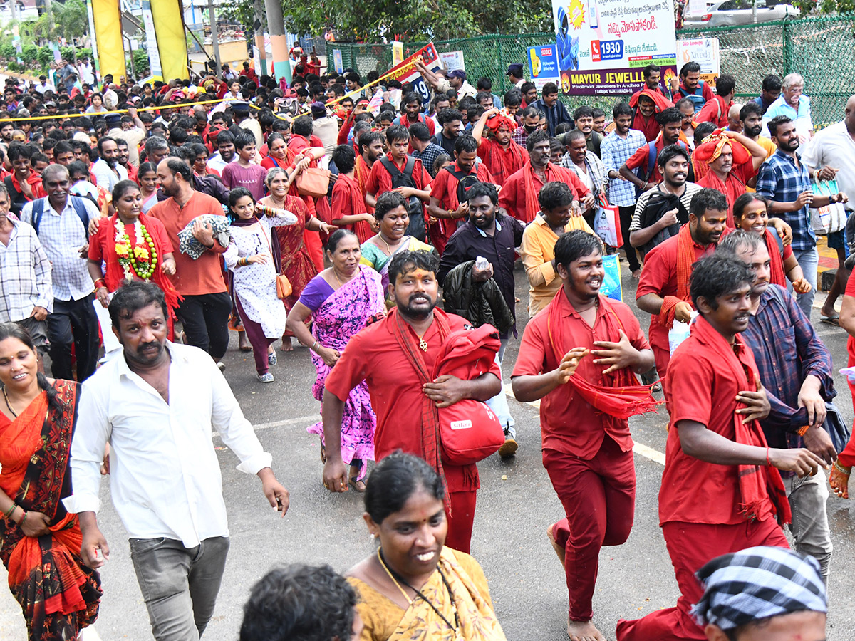 Sri Kanakadurga Devi Temple Vijayawada Photos9
