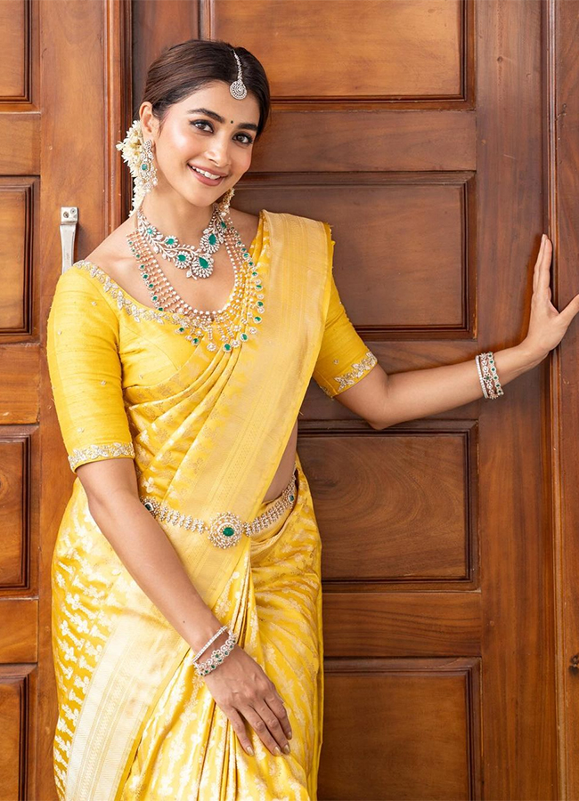 In Pics : Pooja Hegde Celebrates 34th Birthday In Sri Lanka10
