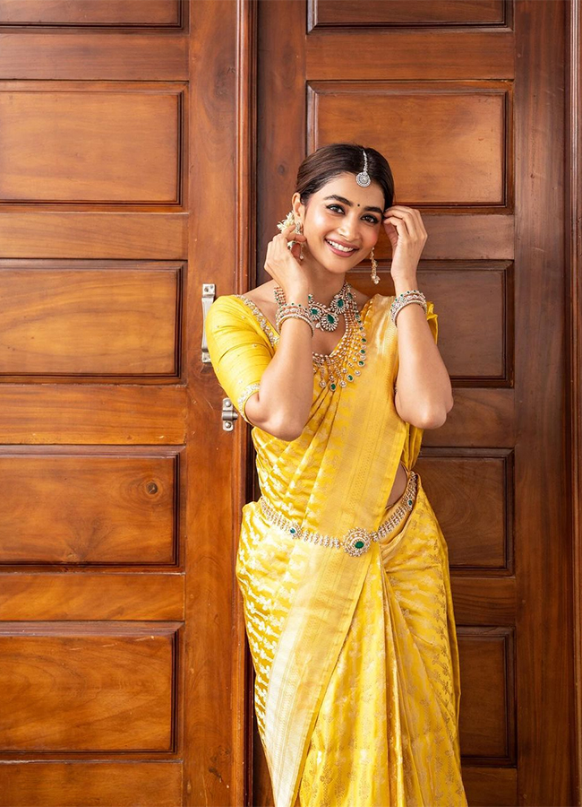 In Pics : Pooja Hegde Celebrates 34th Birthday In Sri Lanka11
