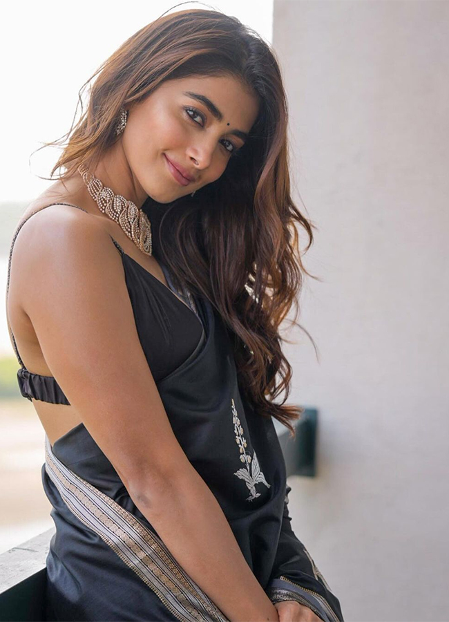 In Pics : Pooja Hegde Celebrates 34th Birthday In Sri Lanka9