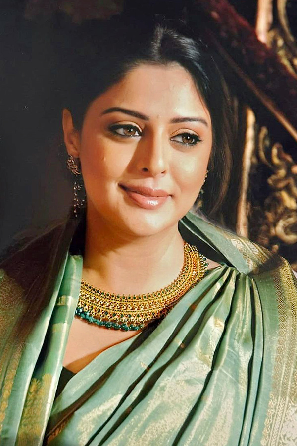 Interesting Facts About Actress Nagma Photos10
