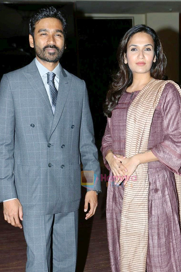 Is Hero Dhanush - Aishwarya Rajinikanth Divorce Cancel? rumors on social media Photos17