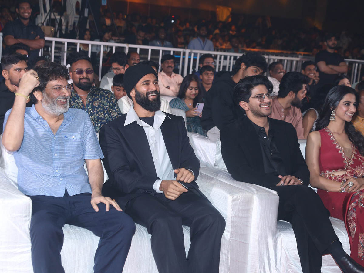 Dulquer Salmaan Lucky Bhaskar Pre Release Event1