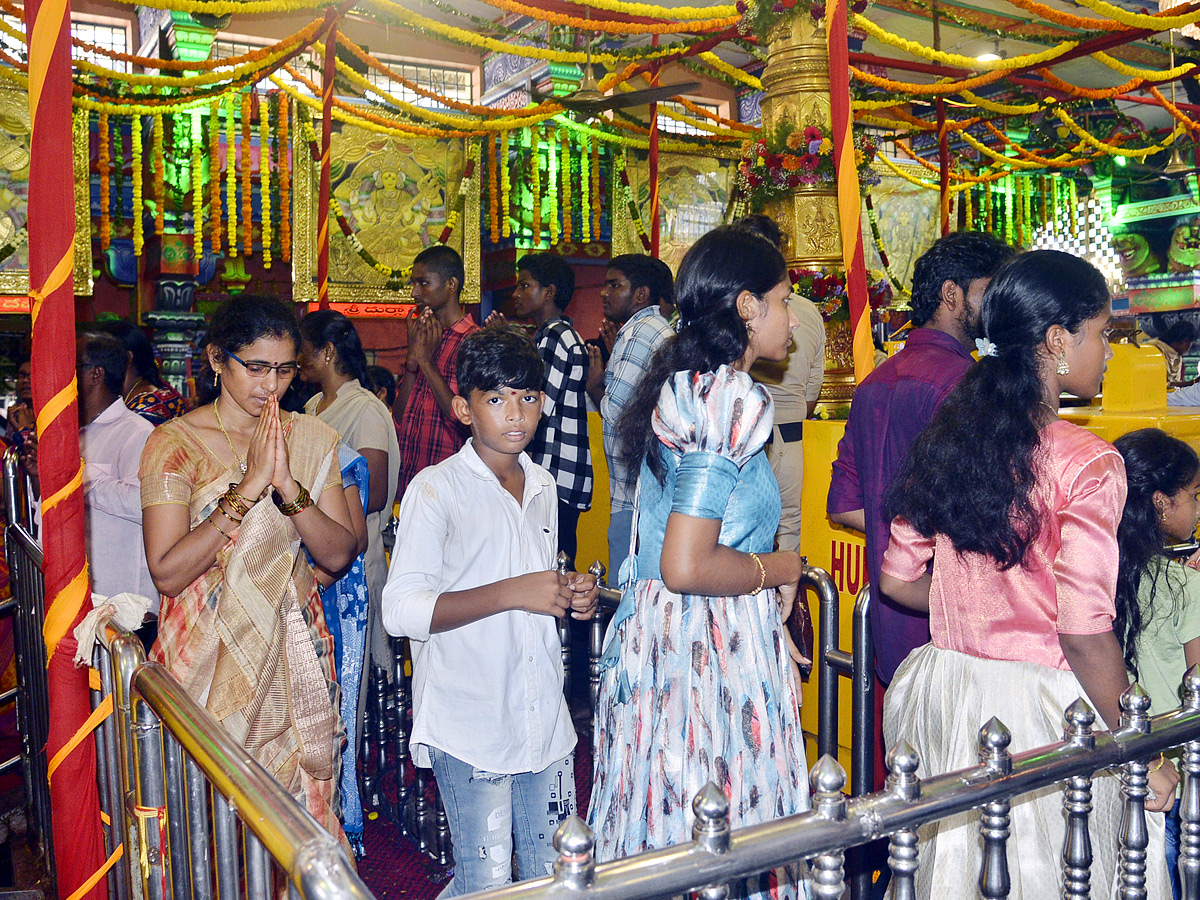 Dussehra Celebration Starts at Indrakeeladri Photos15