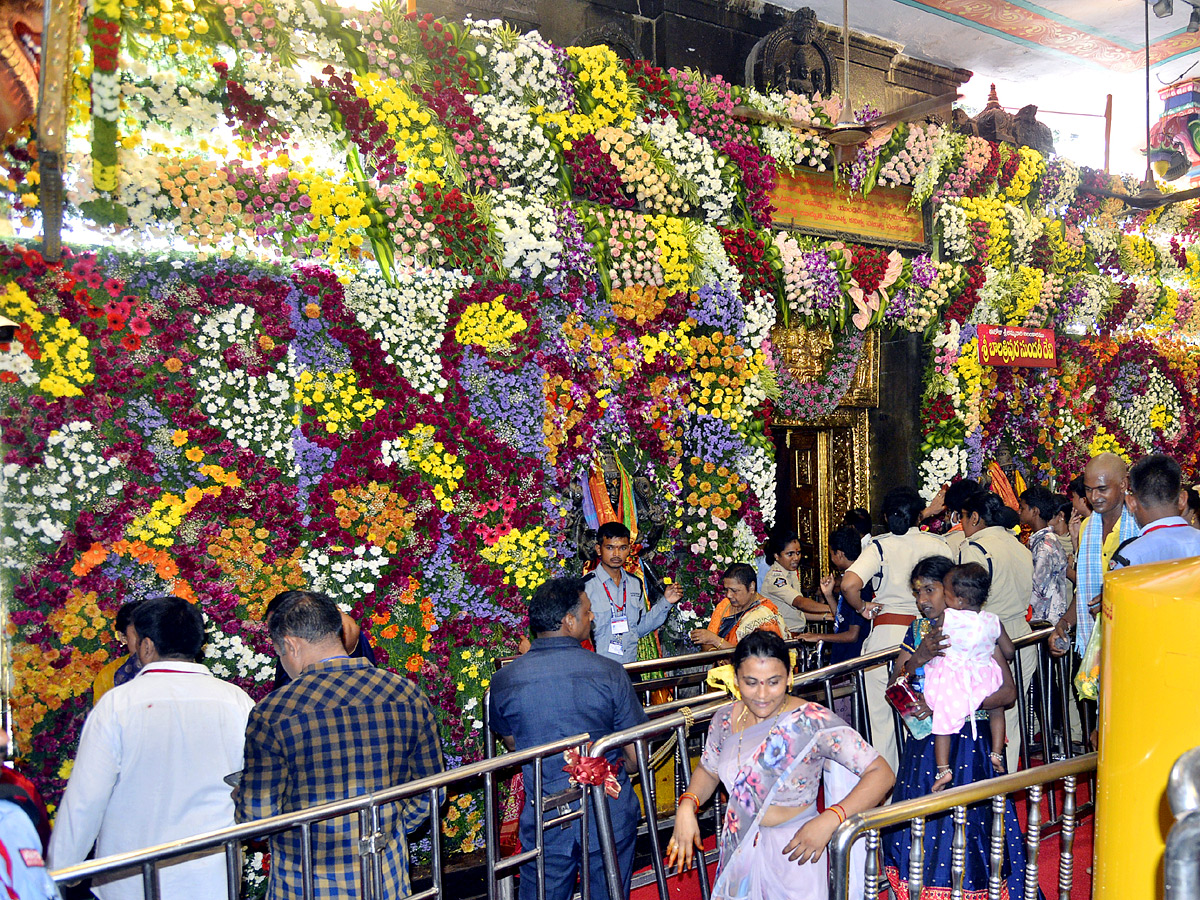 Dussehra Celebration Starts at Indrakeeladri Photos16