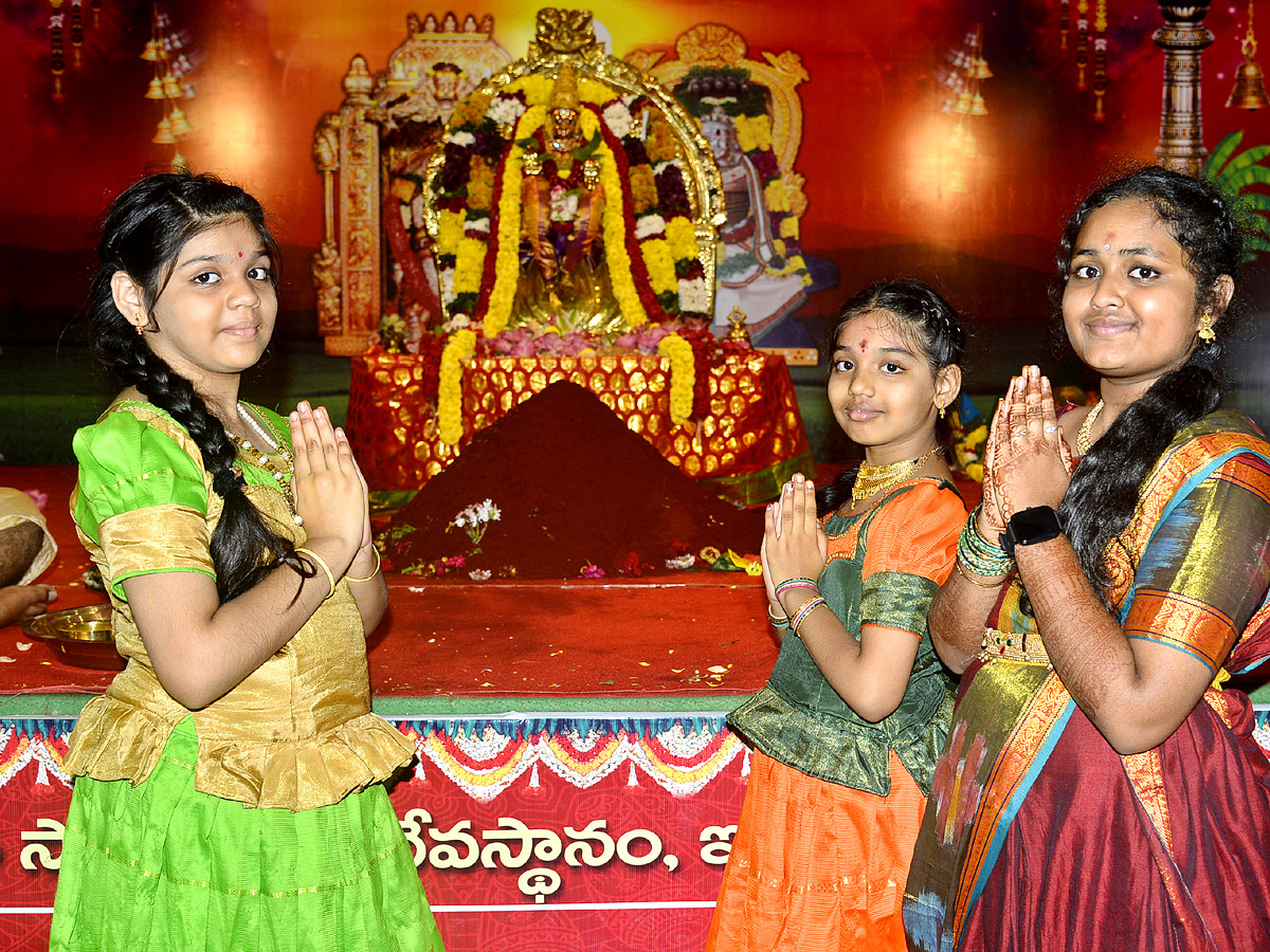 Dussehra Celebration Starts at Indrakeeladri Photos25
