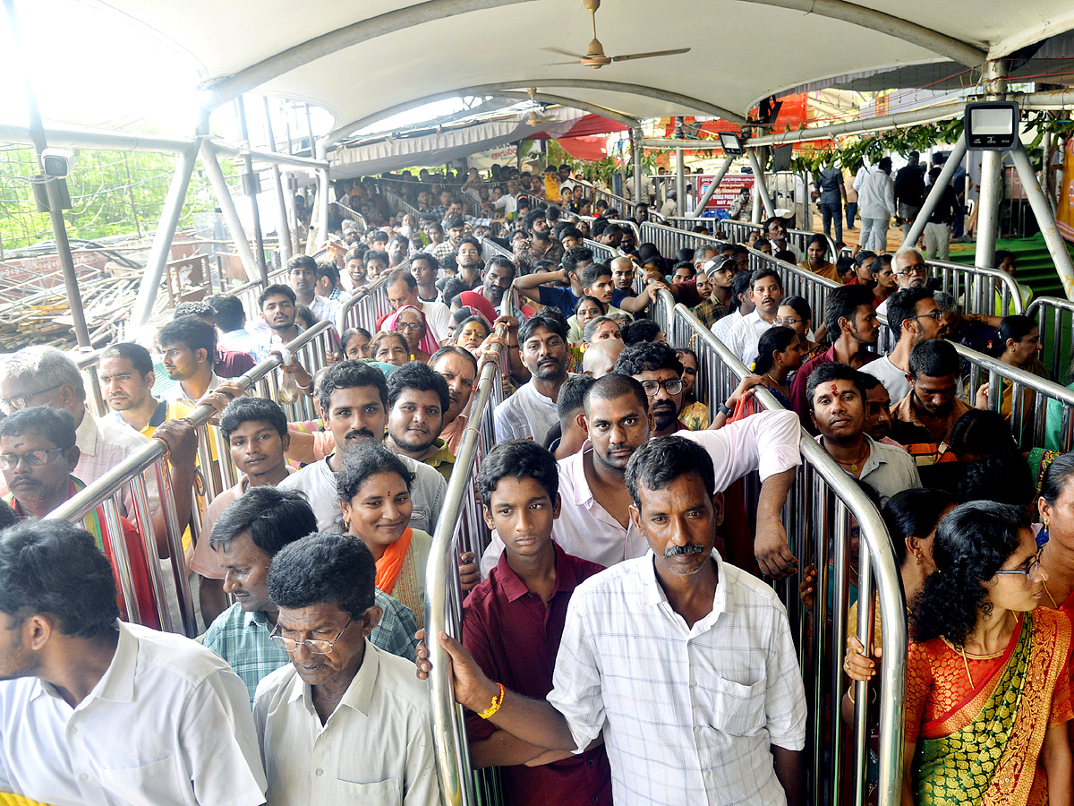 Dussehra Celebration Starts at Indrakeeladri Photos10