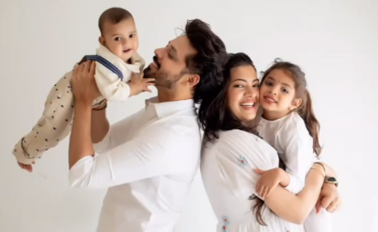 Singer Geetha Madhuri Son And Cute Family Photos 10