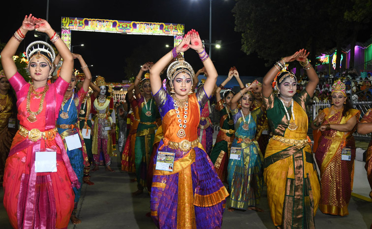 3RD DAY OF SRI VARI SALAKATLA BRAHMOTSAVAM Photos20