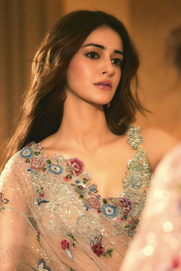 Ananya Panday reveals her mom Bhavana firmly believes in ‘nazar’ Photos20