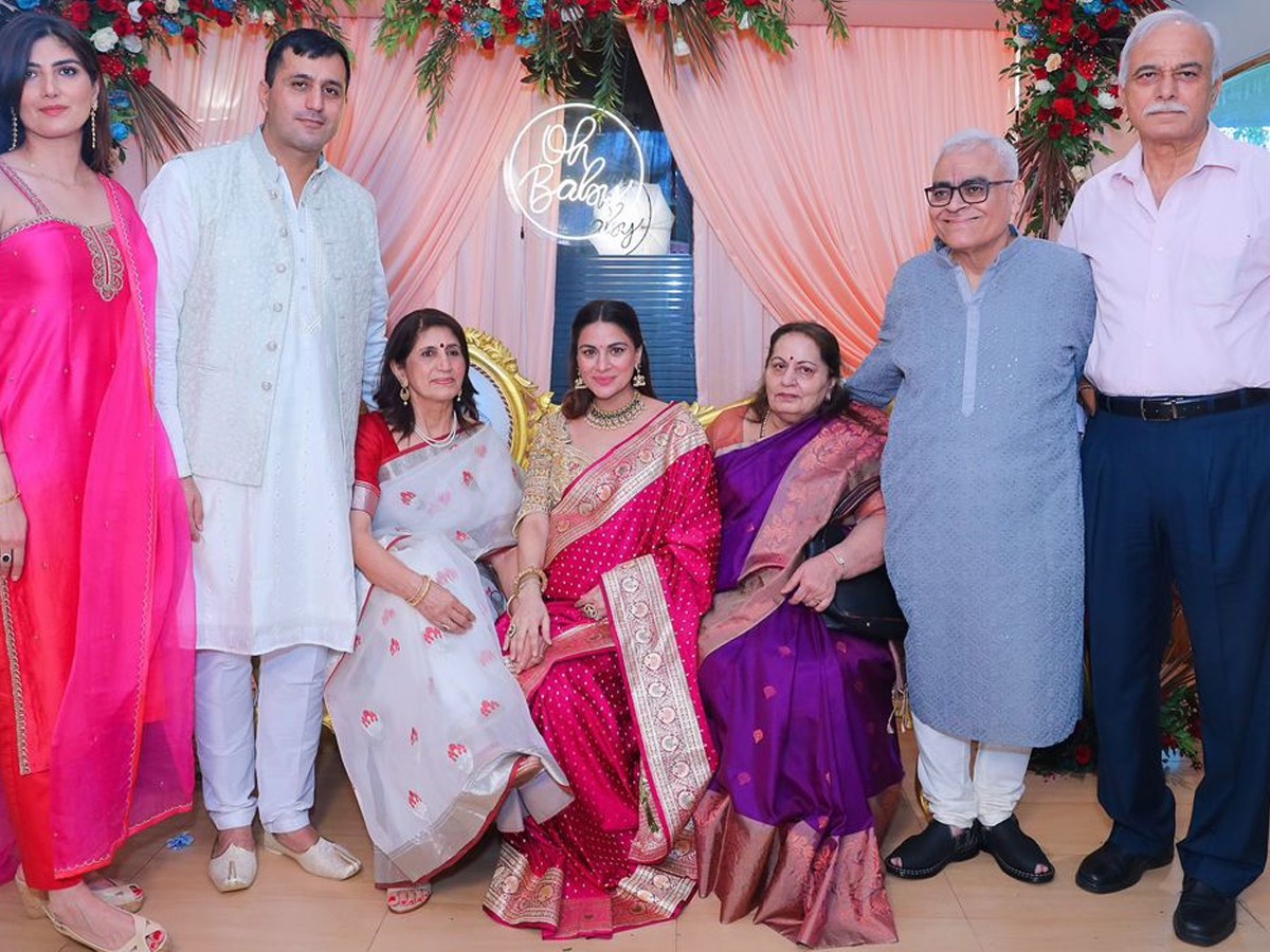 Tollywood Actress Shraddha Arya Grand Baby Shower Celebrations Photos Viral12