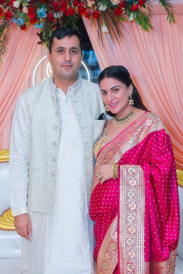 Tollywood Actress Shraddha Arya Grand Baby Shower Celebrations Photos Viral5