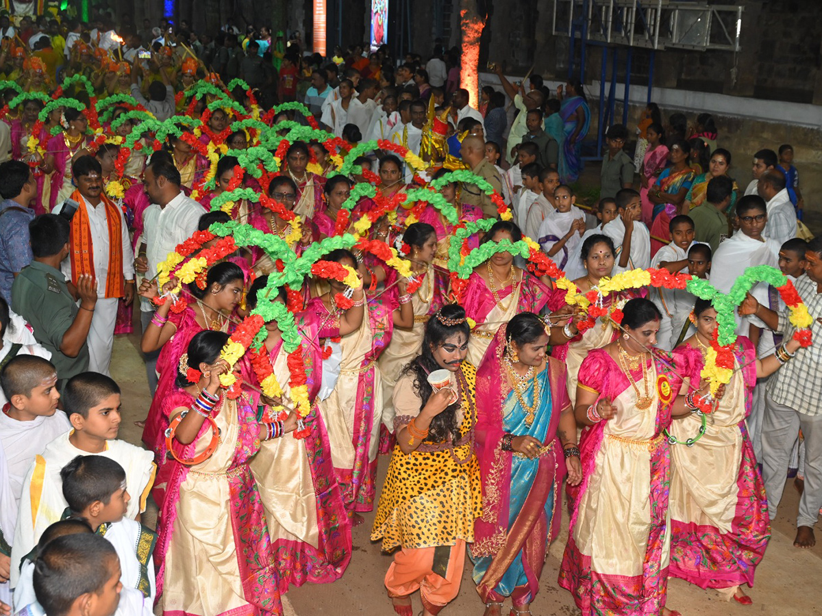 Dasara Devi Navaratrulu Celebrations In Srisailam4