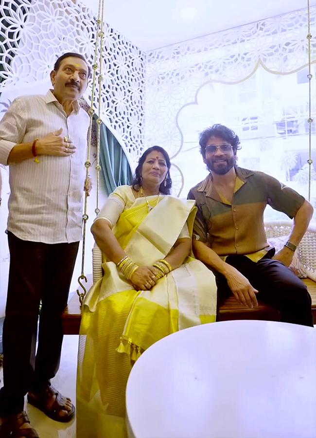 Nagarjuna Akkineni At Bigg Boss Akhil Sarthak Salon Photos11